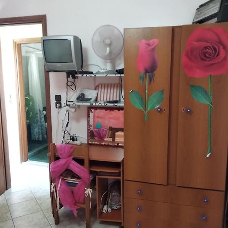 Simple And Special Apartment แอร์มูโปลี ภายนอก รูปภาพ