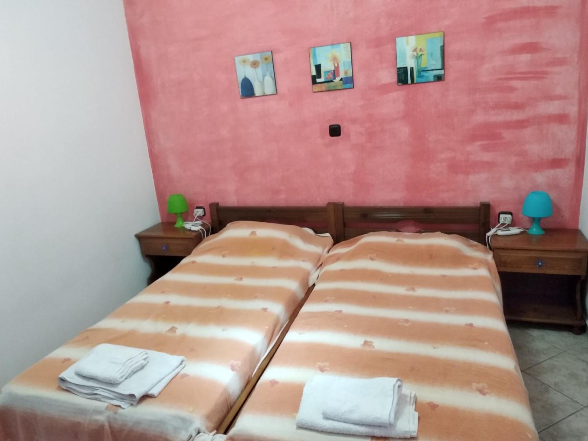 Simple And Special Apartment แอร์มูโปลี ภายนอก รูปภาพ